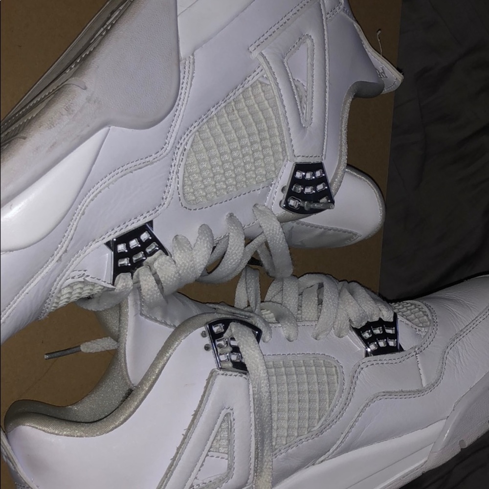 Air Jordan 4 Pure Money (2017). NO TRADES
